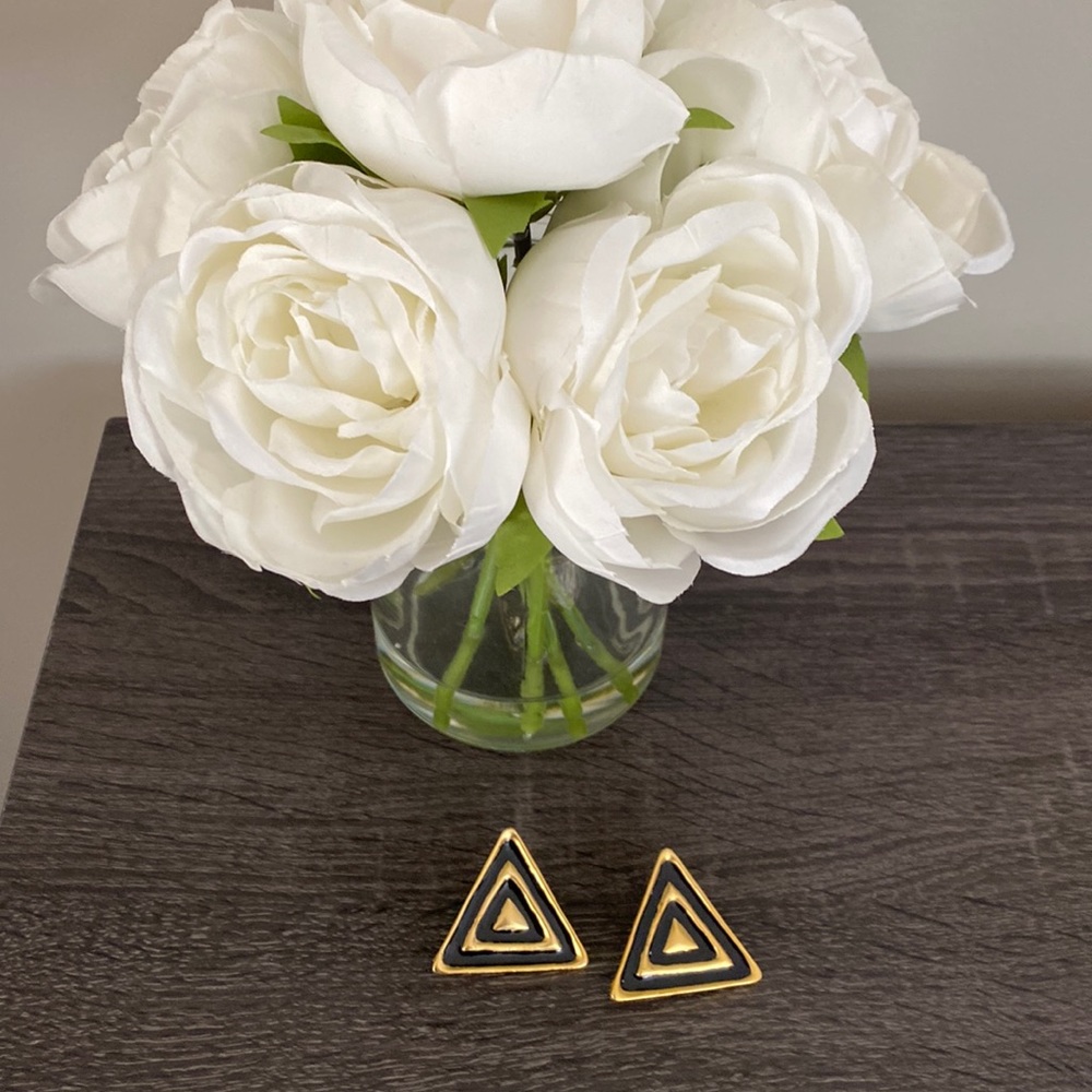 Clip on earrings
